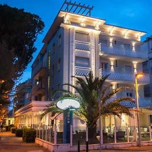 hotel-vela-doro.riccione-hotels.org/