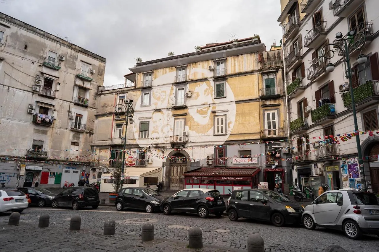 Bed & Breakfast Bed and Breakfast Beb Don Gennaro Napoli Italia