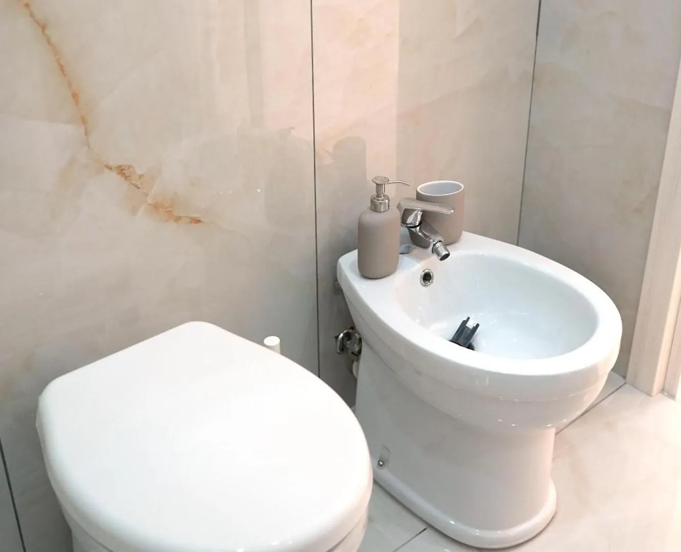 Nocleg ze śniadaniem Bed and Breakfast Beb Don Gennaro Neapol Włochy
