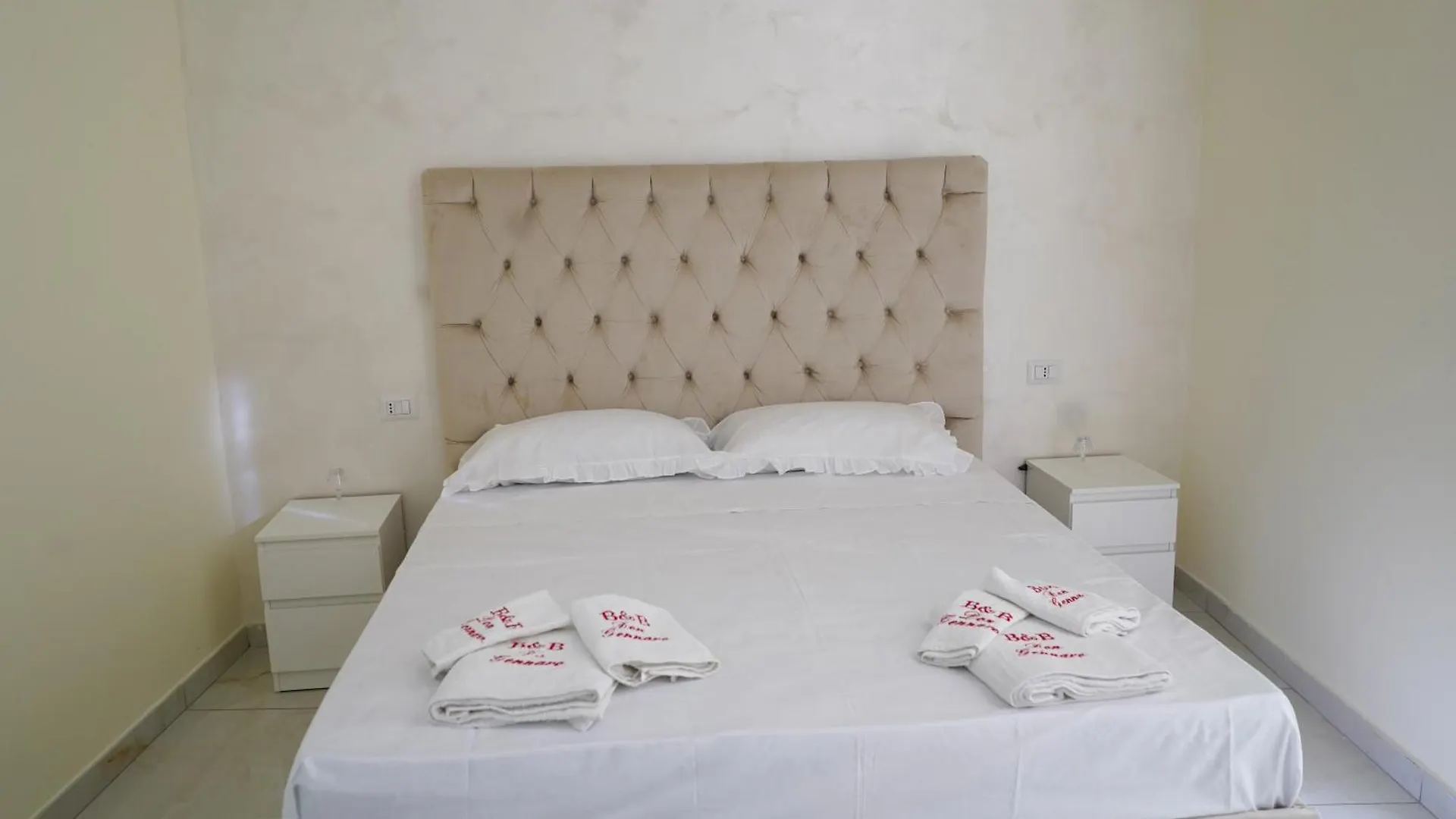 Nocleg ze śniadaniem Bed and Breakfast Beb Don Gennaro Neapol